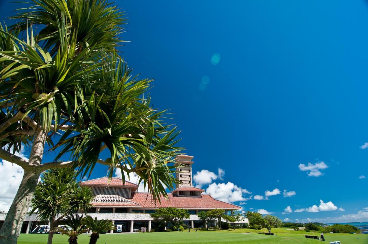 The Southern Links Resort Hotel Yaese Esterno foto