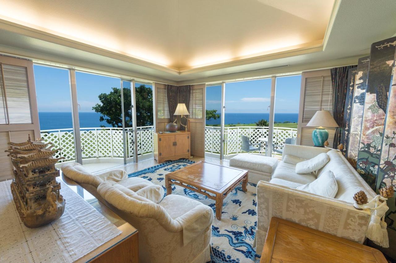 The Southern Links Resort Hotel Yaese Esterno foto