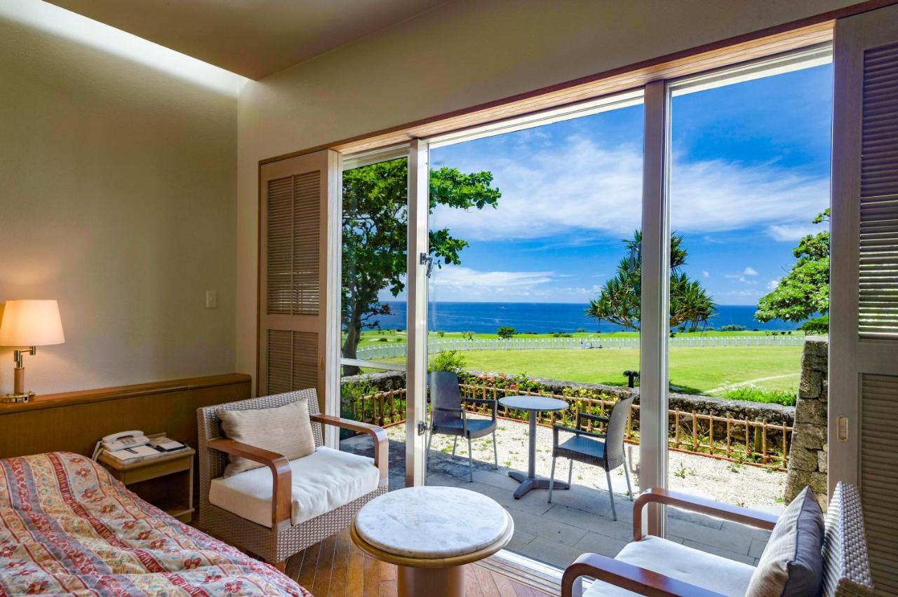 The Southern Links Resort Hotel Yaese Esterno foto